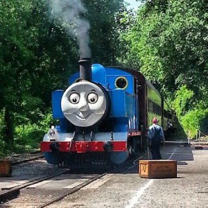 Thomas4-300x300